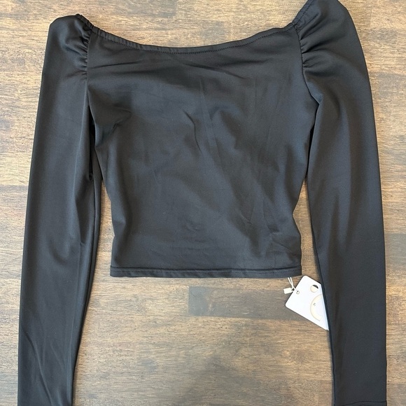 Commense Black Long Sleeve Top - Picture 4 of 5